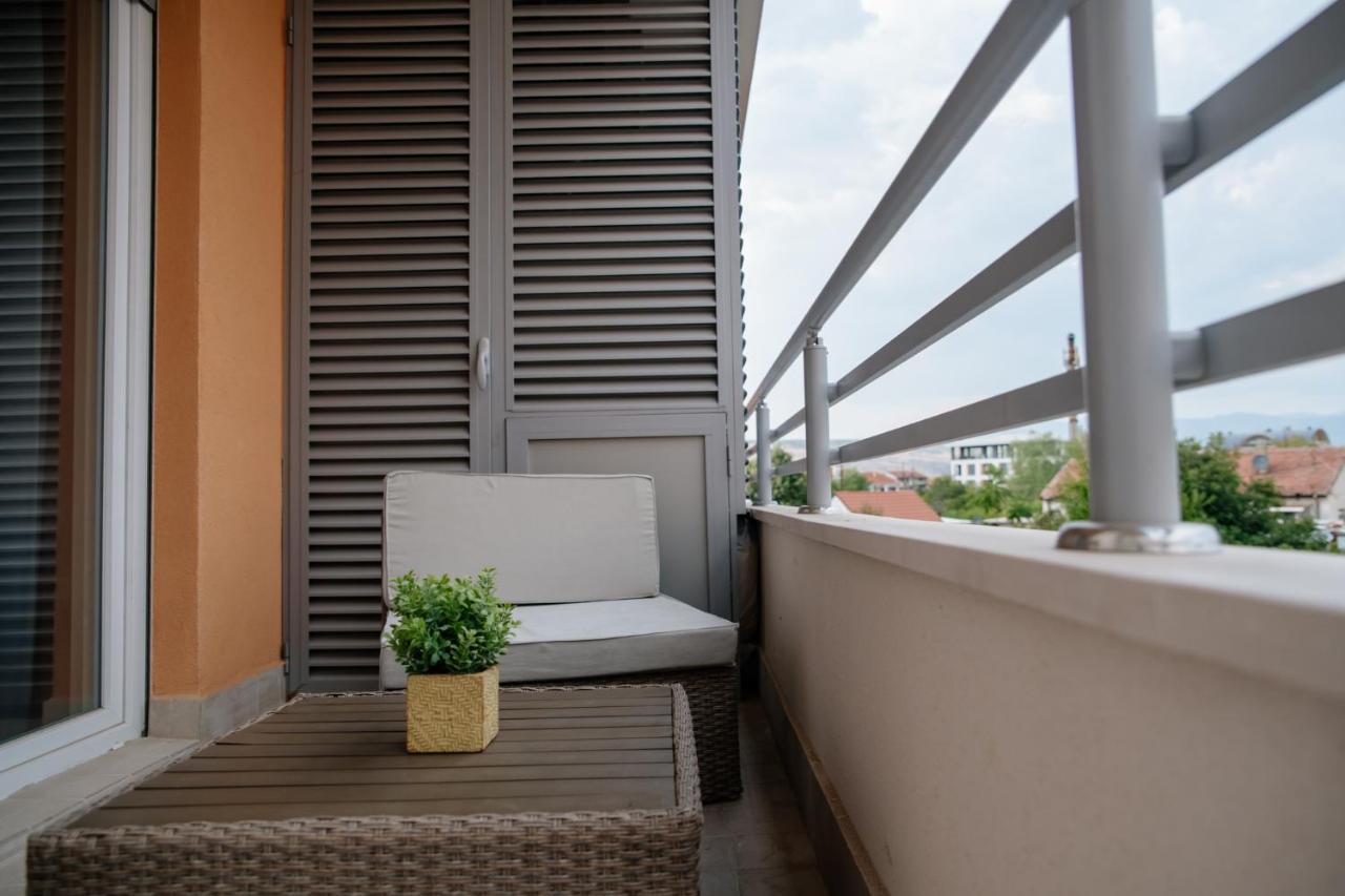 Comfortable Apartment At City Quart Podgorica Kültér fotó